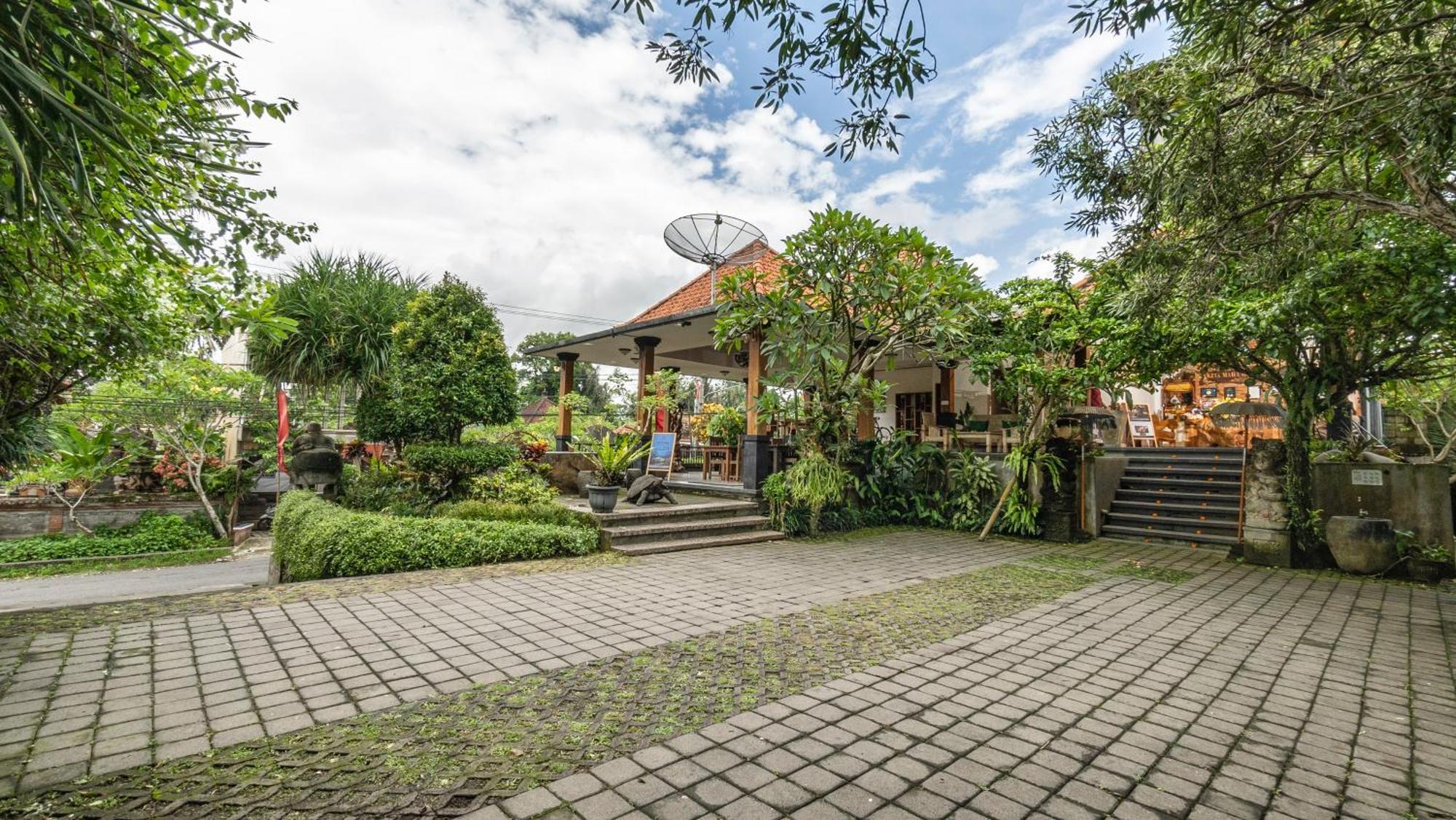 Gita Maha Ubud Hotel By Mahaputra-Chse Certified Екстериор снимка
